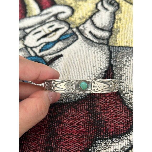 Single Turquoise Cuff - Picture 9 of 10